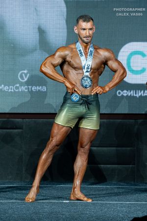 MEN'S ATHLETIC 179